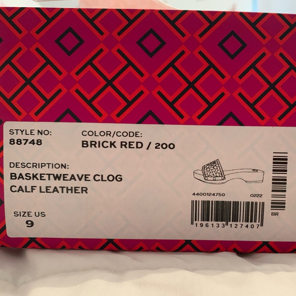 Tory Burch Basketweave Clog size 9